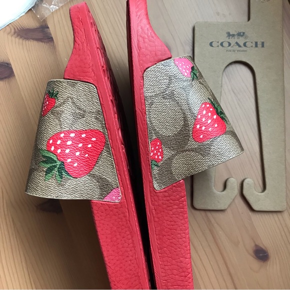 🍓 Coach Uli Sport Slide In Signature Canvas With Wild Strawberry Print - Picture 9 of 12